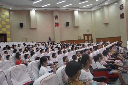 說明:https://ss2.meipian.me/users/3664003/526d31e0-f15a-11ea-8092-a5df2ea6da0b.jpg?imageView2/2/w/750/h/1400/q/80/auto-orient